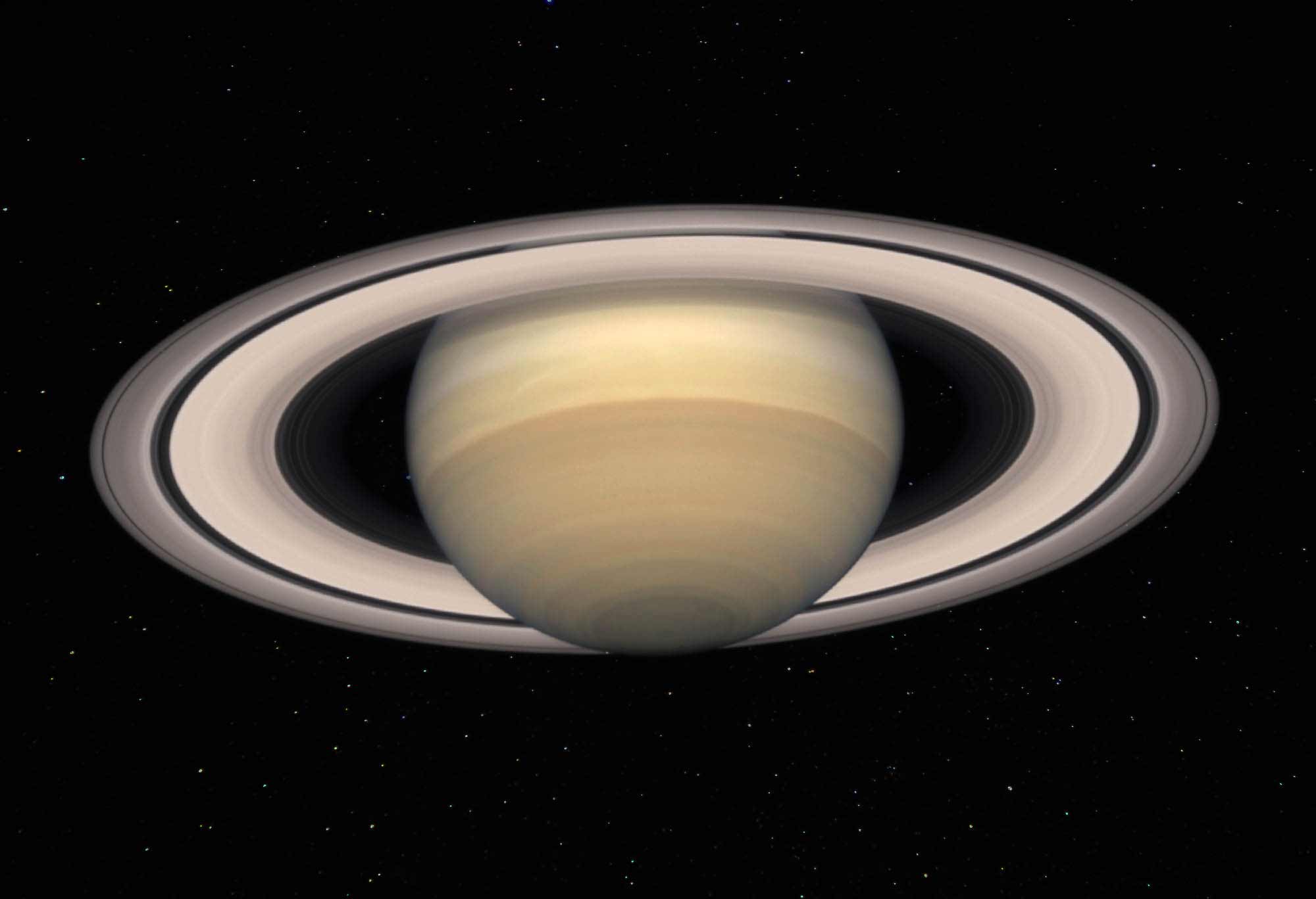 Сатурн и его система колец