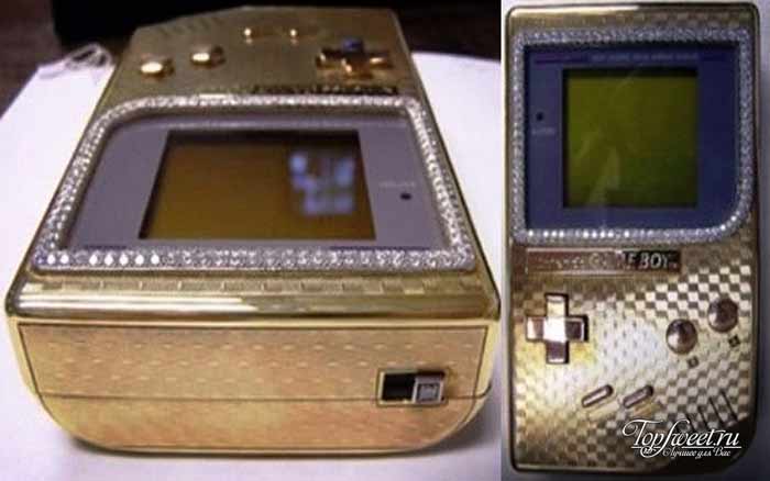 Золотой 18-каратный Nintendo Game Boy