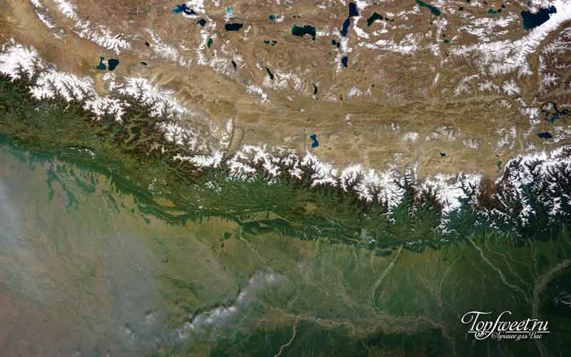 Гималаи. Что можно увидеть на Земле из космоса